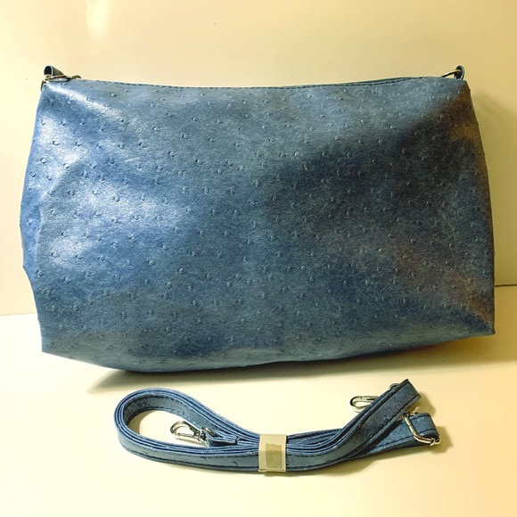 NWOT Light Blue Tote Shoulder Purse - Picture 1 of 6